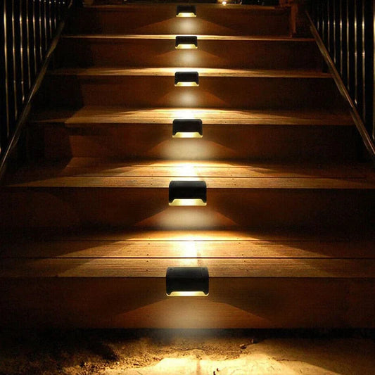 Lumanira™ Solar Step Light